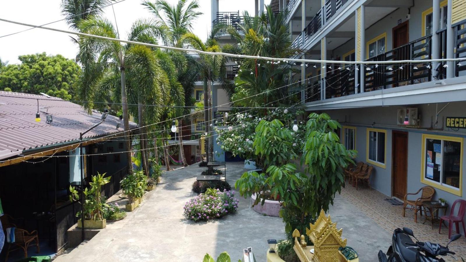 Roomy Guesthouse Kaoh Touch Экстерьер фото